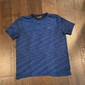 Under armour men’s blue dri-fit T-shirt